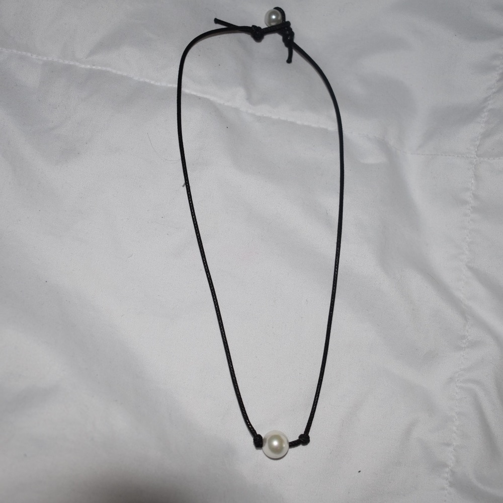 White pearl necklace